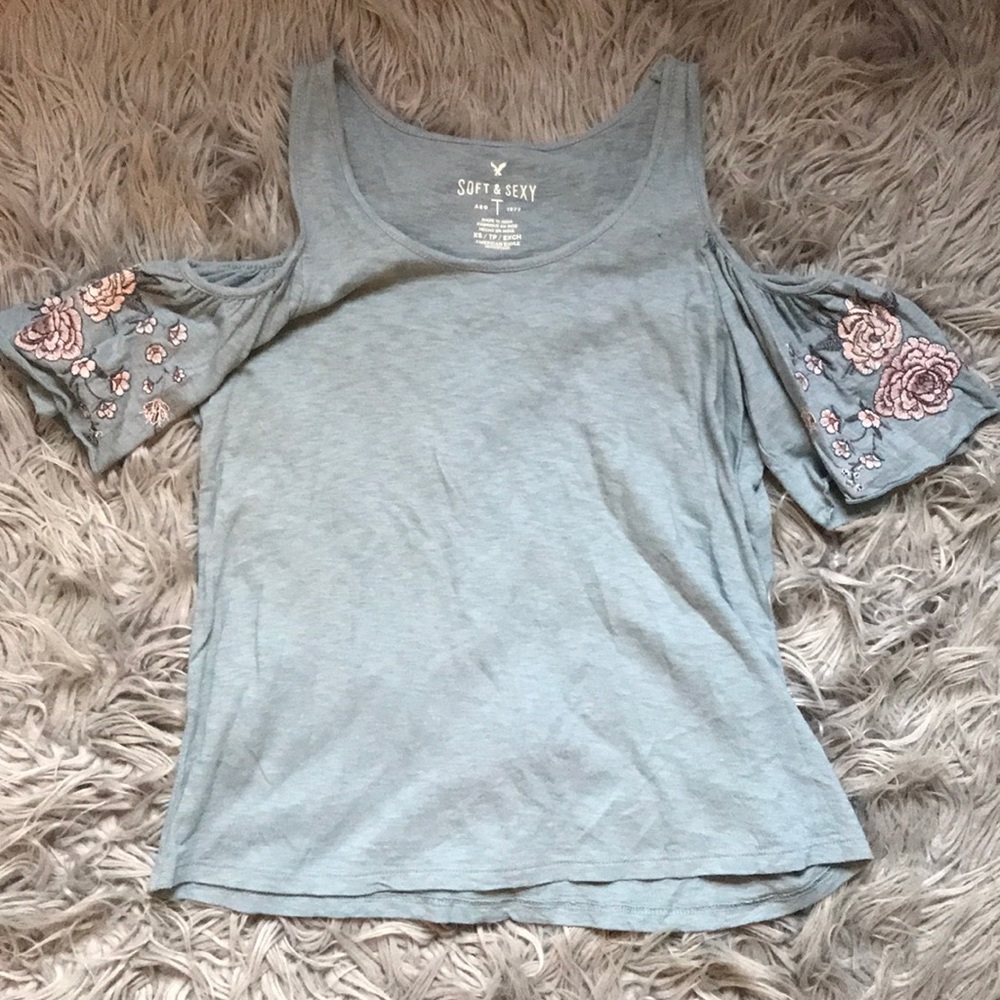 American Eagle shirt